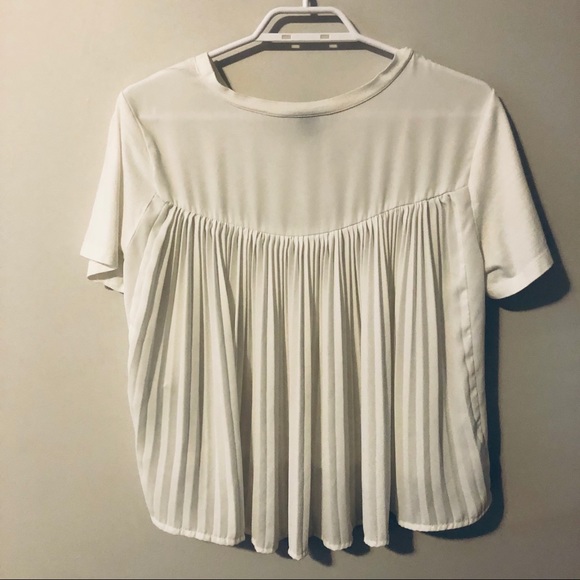 Forever 21 Tee with Pleated Back - Picture 3 of 3